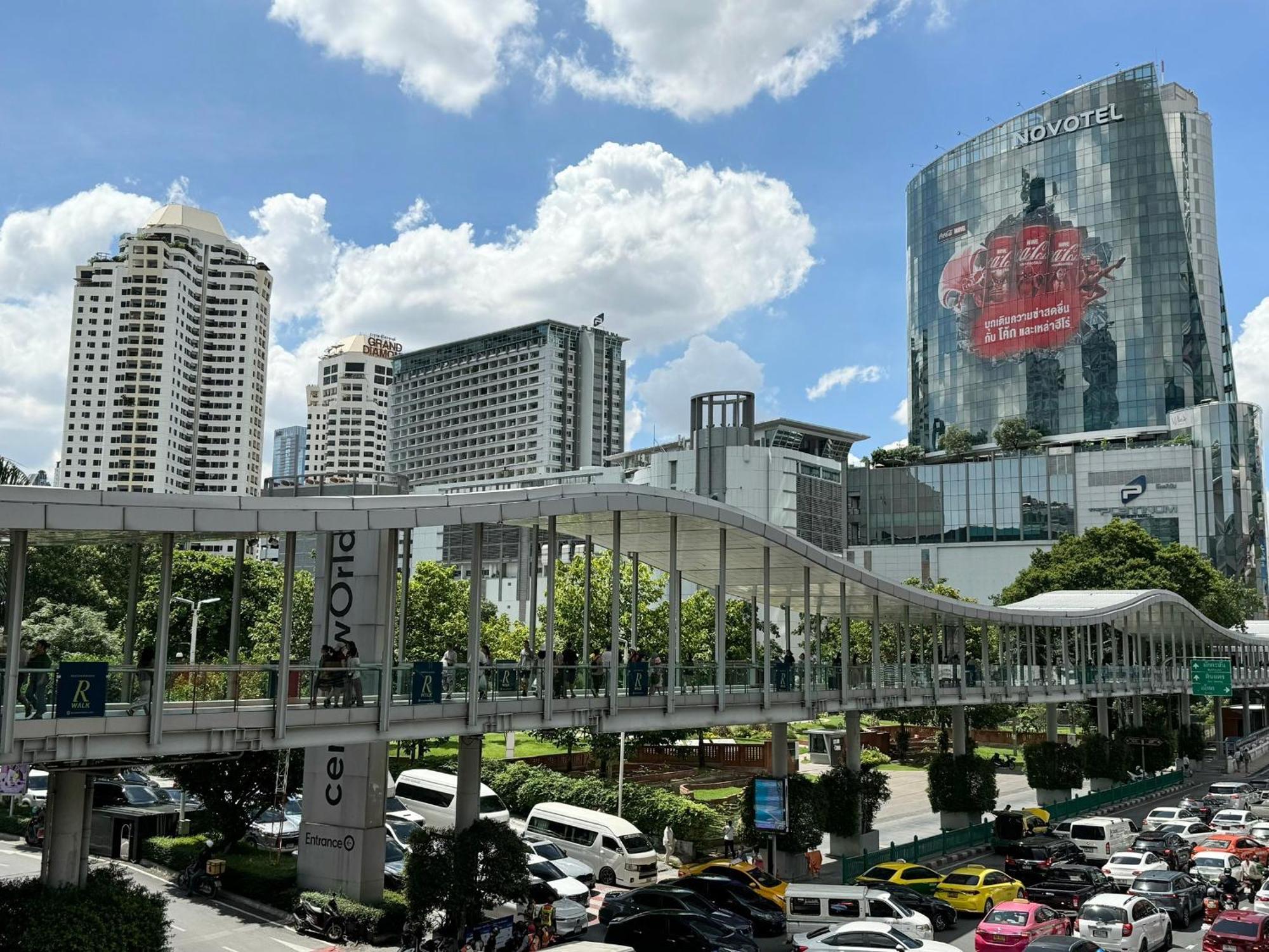 Grand Diamond Condominium Bangkok Luaran gambar